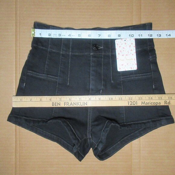 NWT Free People We The Free Jayde Micro Shorts Sz 26 – Black High Rise Festival - Picture 4 of 6